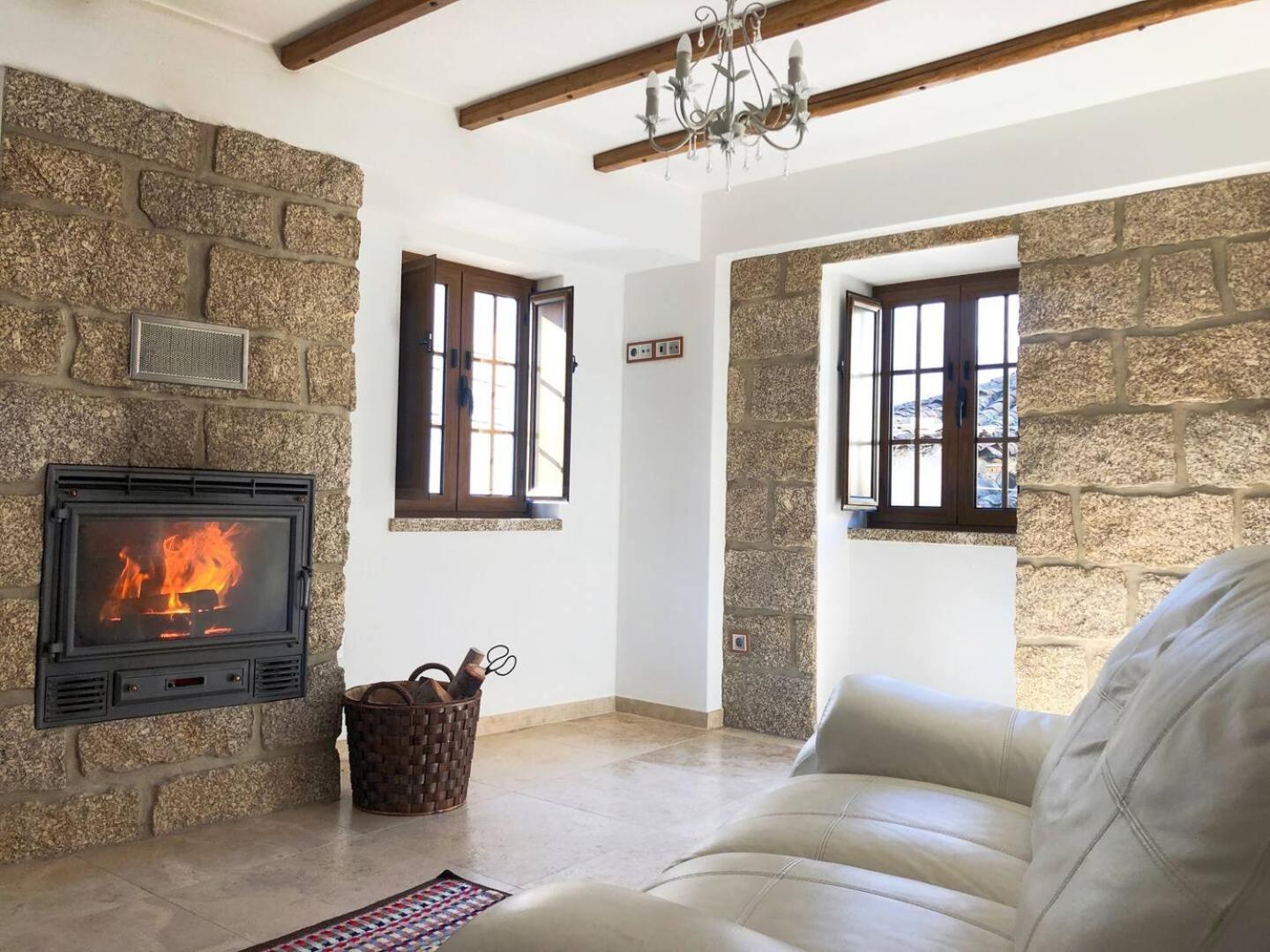 Laje House Fireplace Entire House Wifi Fundão Eksteriør billede